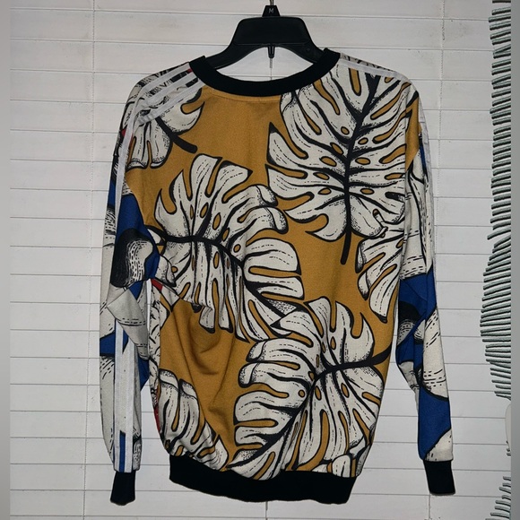 Adidas/Farm Rio sweatshirt - Picture 2 of 2